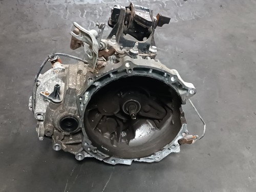 Mazda sport kombi 1 - mazda, 6